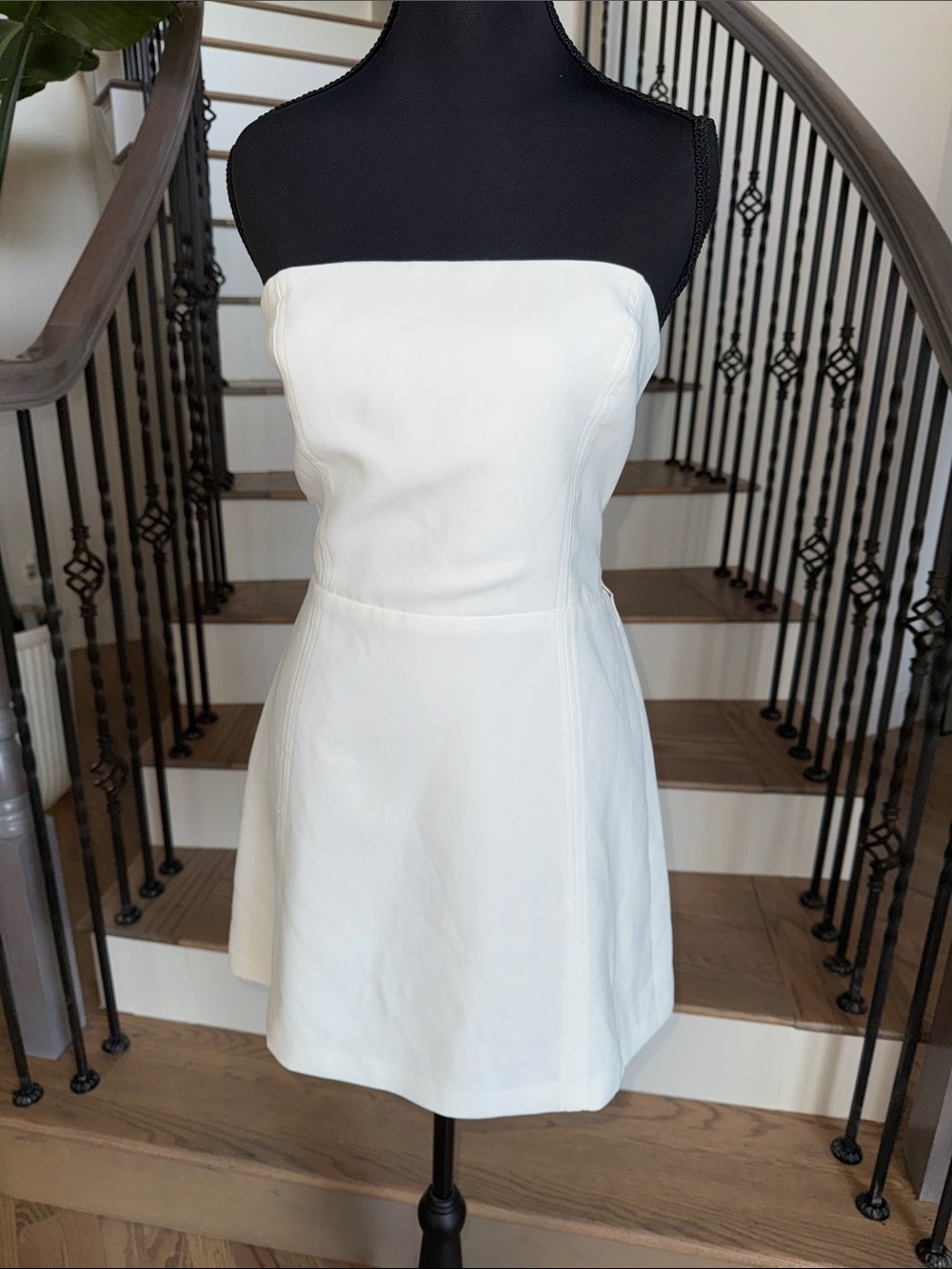 Amanda Uprichard Strapless White Women's Mini Dress (Medium) Stretch on Sides